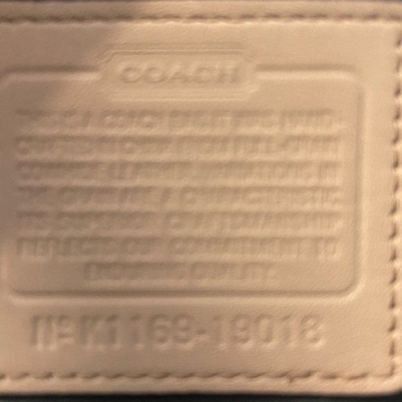 Coach Off-White Leather Tote with Whipstitched Buckle Pocket - Picture 8 of 9